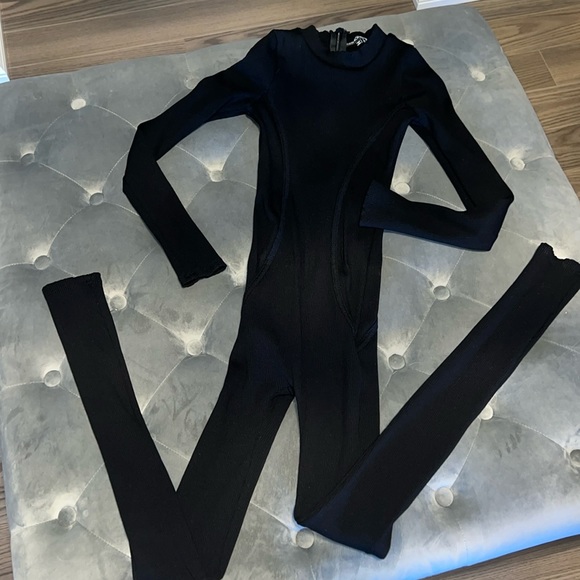 Black jumpsuit - Picture 4 of 5